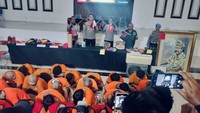 9 Perusuh Ditetapkan Tersangka Pembakaran Gedung Negara Grahadi