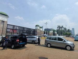 Deadline 17 Tuntutan Rakyat Hari Ini, Begini Situasi Depan Gedung DPR Deadline 17 Tuntutan Rakyat Hari Ini, Begini Situasi Depan Gedung DPR