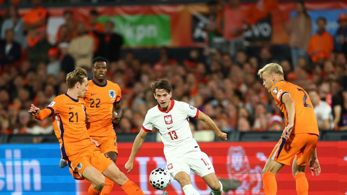 Kualifikasi Piala Dunia 2026 Belanda vs Polandia tuntas tanpa pemenang (REUTERS/Piroschka Van De Wouw)