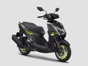 Potret Skutik Terbaru Yamaha Penantang Honda Vario 160 Potret Skutik Terbaru Yamaha Penantang Honda Vario 160