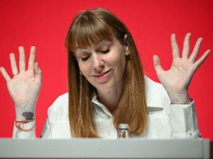 Rumah Eks Wakil PM Inggris Angela Rayner Dirusak gegara Nunggak Pajak Properti Rumah Eks Wakil PM Inggris Angela Rayner Dirusak gegara Nunggak Pajak Properti