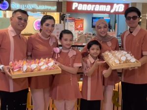 Senyum Semringah Ashanty Buka Toko Kue Lagi Bareng Keluarga