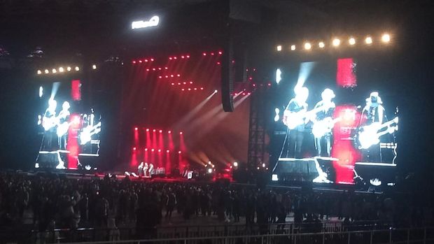 Konser Dewa 19