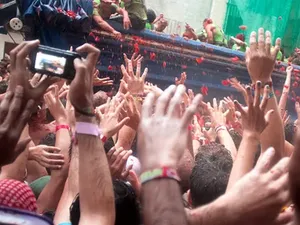 Unik! 5 Festival Makanan Paling Meriah yang Dirayakan di Dunia Unik! 5 Festival Makanan Paling Meriah yang Dirayakan di Dunia