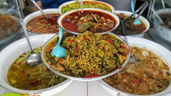 Lengkap! Ini 10 Kuliner Malam yang Selalu Ramai di Jakarta Barat