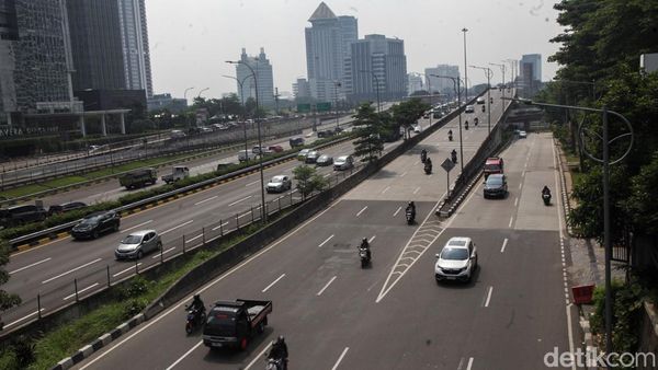 Libur Panjang, Jalan TB Simatupang Lancar Pagi Ini