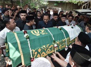 Mantan Stafsus Presiden Jokowi, Arif Budimanta, Wafat di Usia 57 Tahun Mantan Stafsus Presiden Jokowi, Arif Budimanta, Wafat di Usia 57 Tahun