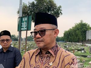Video: Arif Budimanta Wafat, Muhammadiyah Kehilangan Tokoh Ekonomi Video: Arif Budimanta Wafat, Muhammadiyah Kehilangan Tokoh Ekonomi