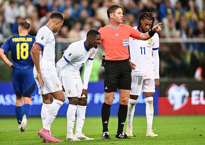 WROCLAW, POLAND - SEPTEMBER 05: Ousmane Dembele of France goes down with an injury during the FIFA World Cup 2026 qualifier match between Ukraine and France at Tarczynski Arena on September 05, 2025 in Wroclaw, Poland. (Photo by Mateusz Slodkowski/Getty Images)