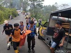 Anjing Pelacak Dikerahkan Cari Potongan Tubuh di Pacet Mojokerto