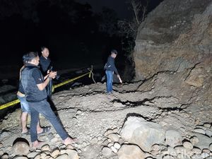 Polisi Pastikan Longsor di Ponorogo Tewaskan 2 Penambang Murni Laka Kerja Polisi Pastikan Longsor di Ponorogo Tewaskan 2 Penambang Murni Laka Kerja