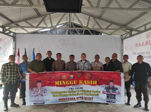 Polda Sulsel Terima Aspirasi Warga di Makassar Lewat Program Minggu Kasih Polda Sulsel Terima Aspirasi Warga di Makassar Lewat Program Minggu Kasih