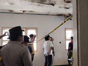 Anggota Satpol PP Bengkulu Ditemukan Tewas Tergantung di Barak Dalmas Anggota Satpol PP Bengkulu Ditemukan Tewas Tergantung di Barak Dalmas