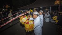 Keraton Kasepuhan Cirebon Gelar Tradisi Panjang Jimat Peringati Maulid Nabi