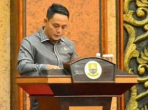 Dewan Minta Stockpile Batu Bara yang Resahkan Warga Jambi Ditutup! Dewan Minta Stockpile Batu Bara yang Resahkan Warga Jambi Ditutup!