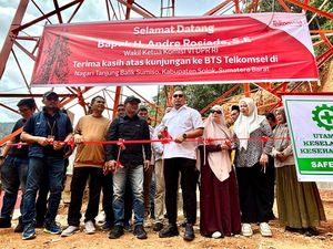 Andre Rosiade Resmikan BTS Telkomsel di Sumiso Solok, Target 6 Tower Baru 2026