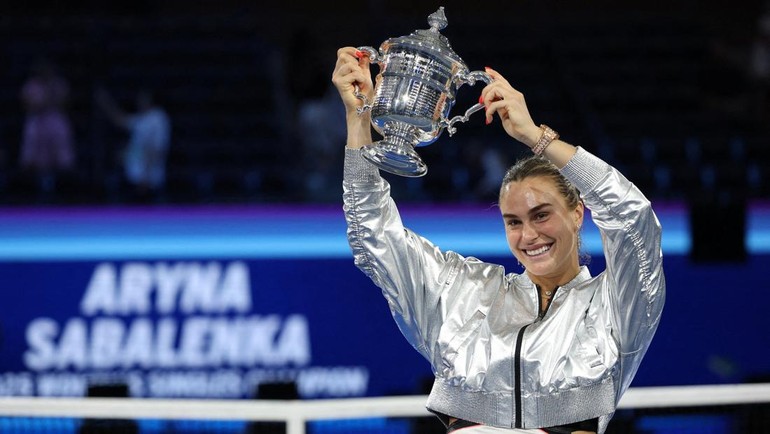 Dengan kemenangan ini, Sabalenka semakin menegaskan statusnya sebagai petenis putri terbaik dunia saat ini, sekaligus membuka jalan untuk menambah koleksi trofi di sisa musim 2025. REUTERS/Mike Segar