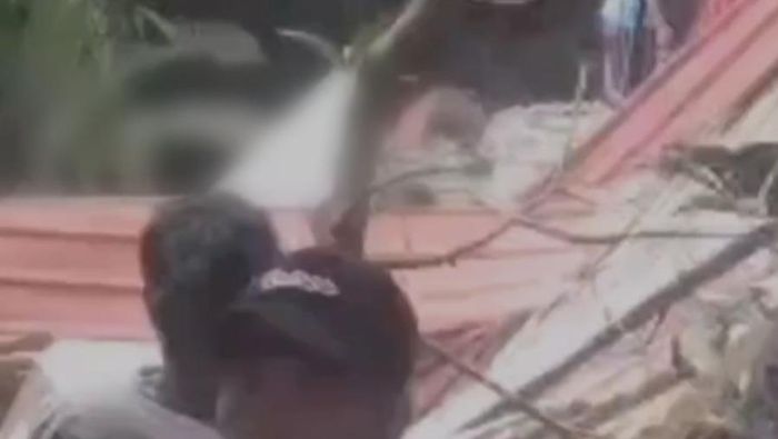 Video: Bangunan Ambruk saat Maulidan, 3 Tewas