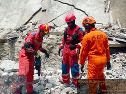 3 Orang Tewas, Bangunan di Ciomas Bogor Ambruk Sedang Dipakai Acara Maulid