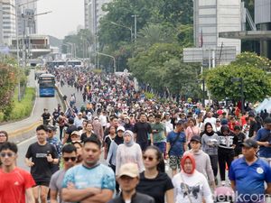 Car Free Day Jakarta Ramai Lagi, Warga Padati Sudirman