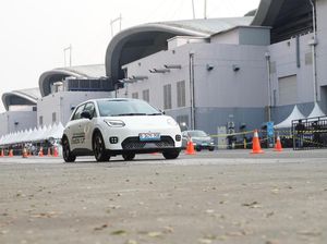 Seberapa Hemat Pengeluaran Pakai Mobil Listrik? Cukup Rp 9 Ribuan per Hari Seberapa Hemat Pengeluaran Pakai Mobil Listrik? Cukup Rp 9 Ribuan per Hari