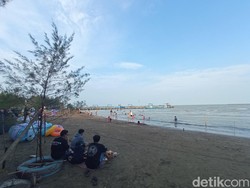 Saat Panorama dan Budaya Bertemu di Tepi Laut Bali 2 Indramayu