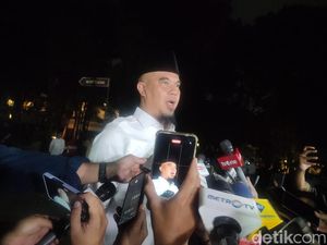 Penjelasan Praktisi Hukum Soal Unggahan Rp 55 Juta Ahmad Dhani Penjelasan Praktisi Hukum Soal Unggahan Rp 55 Juta Ahmad Dhani