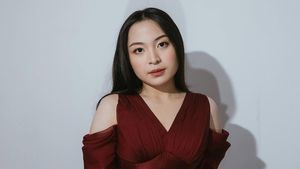 Bernadya Merasa Disukai Orang karena Lagu, Bukan Suara Bagus