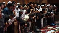 Fenomena Blood Moon, Masjid Istiqlal Dipadati Jemaah Salat Gerhana