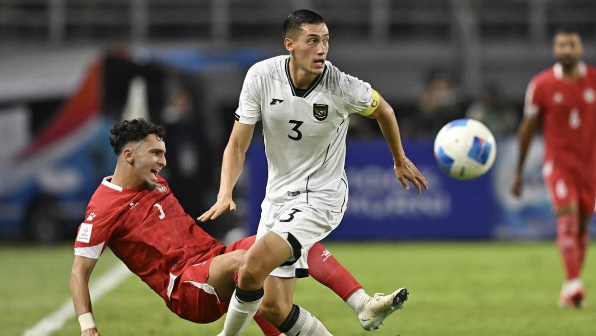 Jay Idzes absen bela Timnas Indonesia. (Foto: ANTARA FOTO/SIGID KURNIAWAN)