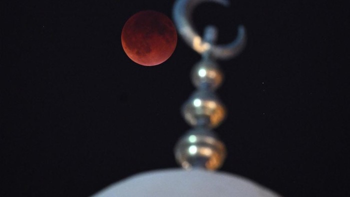 Rindu Lihat Gerhana Bulan? Catat Tanggal Penting Berikut!