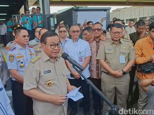 Pramono Ungkap Perbaikan JPO Senen-PMJ Digarap KemenPU, Selesai Desember Pramono Ungkap Perbaikan JPO Senen-PMJ Digarap KemenPU, Selesai Desember