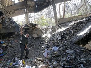 Kesaksian Napi Saat Israel Gempur Penjara Iran yang Terkenal Kejam Kesaksian Napi Saat Israel Gempur Penjara Iran yang Terkenal Kejam