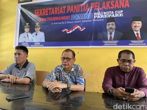 Panitia Turnamen Domino Wali Kota Cup Parepare Kembalikan Uang 1.370 Peserta Panitia Turnamen Domino Wali Kota Cup Parepare Kembalikan Uang 1.370 Peserta