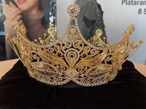 Video: Detail Mahkota Miss Universe Indonesia 2025 yang Punya Makna Mendalam Video: Detail Mahkota Miss Universe Indonesia 2025 yang Punya Makna Mendalam