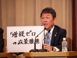 Eks Menlu Pembisik Trump Calonkan Diri Jadi PM Baru Jepang