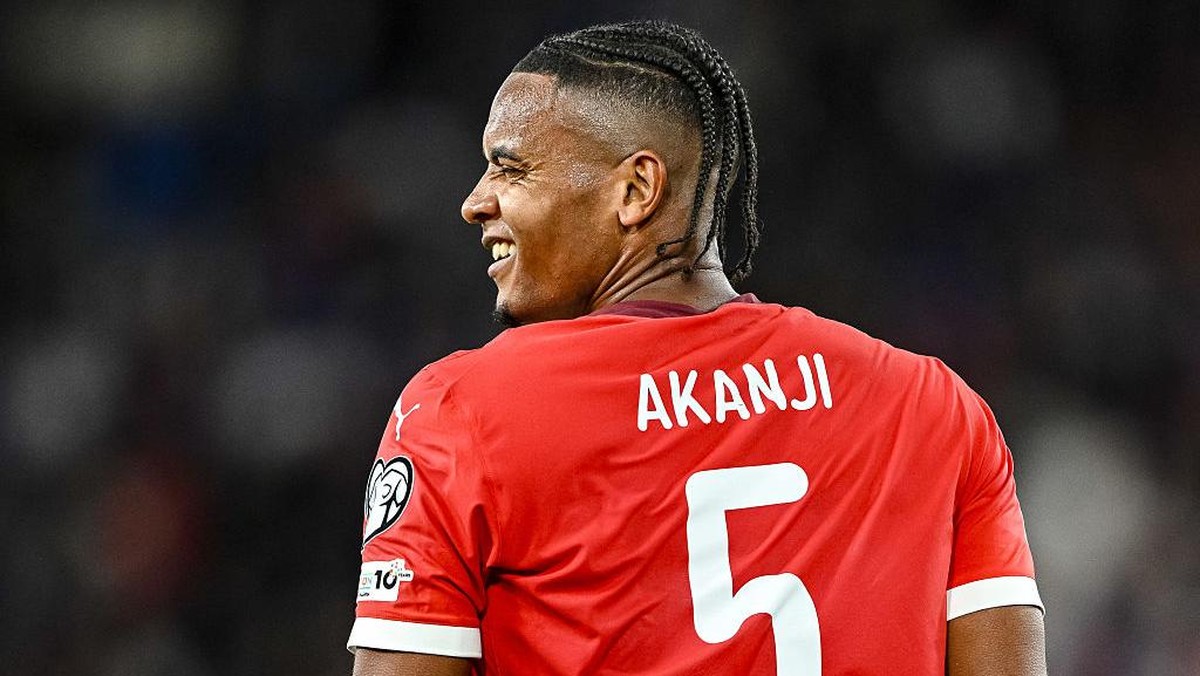 Inter Milan merekrut Manuel Akanji dengan status pinjaman dari Manchester City (Foto: DeFodi Images via Getty Images/DeFodi Images)
