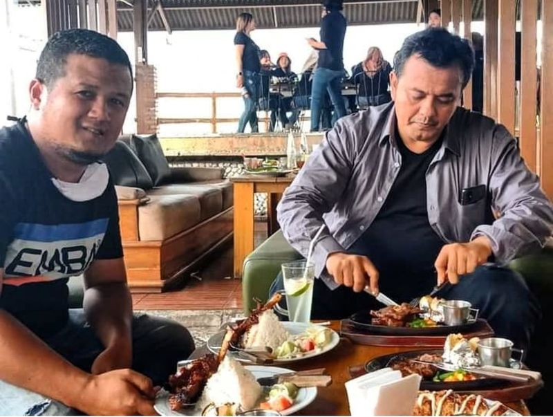Menteri dan pejabat yang mampir ke Saung Pananjung