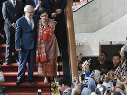Linang Air Mata Sri Mulyani Saat Tinggalkan Kantor Kemenkeu