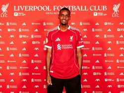 Slot Sebut Isak Butuh Waktu Adaptasi di Liverpool