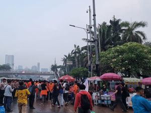 Demo Mahasiswa 17+8 Tuntutan Rakyat di DPR Bubar, Lalin Mulai Lancar Demo Mahasiswa 17+8 Tuntutan Rakyat di DPR Bubar, Lalin Mulai Lancar