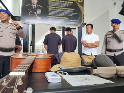 2 Nelayan Curi Perhiasan Turis Australia Rp 500 Juta di Yacht Labuan Bajo