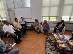 Aktivis Perempuan Desak Jaksa Tahan Anggota DPRD Kupang Mokris Lay