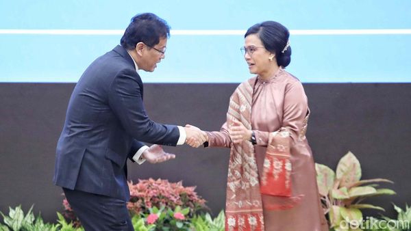 Resmi Lengser, Sri Mulyani Serahkan Kemenkeu ke Purbaya Yudi Sadewa