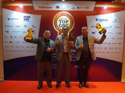 Perkuat Tata Kelola, Sarana Jaya Raih Bintang 5 TOP GRC AWARDS 2025