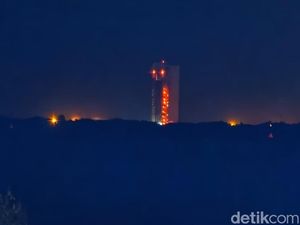 Peluncuran Satelit Nusantara Lima Ditunda Akibat Cuaca Buruk di Cape Canaveral Peluncuran Satelit Nusantara Lima Ditunda Akibat Cuaca Buruk di Cape Canaveral