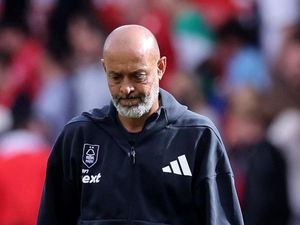 Nuno Espirito Santo Resmi Dipecat Nottingham Forest