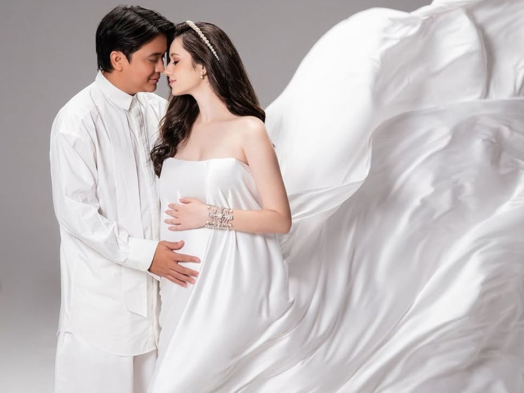 7 Foto Maternity Vika Kolesnaya Istri Billy Syahputra, Tampil Serba Putih 7 Foto Maternity Vika Kolesnaya Istri Billy Syahputra, Tampil Serba Putih