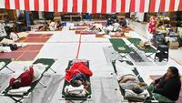 Denpasar Dilanda Banjir, Puluhan Warga Mengungsi