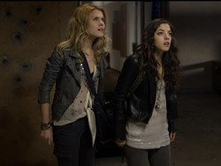 Sinopsis Film The Darkest Hour, Terjebak di Tengah Invasi Alien Sinopsis Film The Darkest Hour, Terjebak di Tengah Invasi Alien